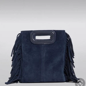 Maje väska  - Säljer denna maje väska, helt felfri. Har kvitto kvar, köpt för ca 1 år sedan men knappt använd. Skric för fler bilder 