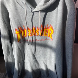 Hoodie  - Fint skick 