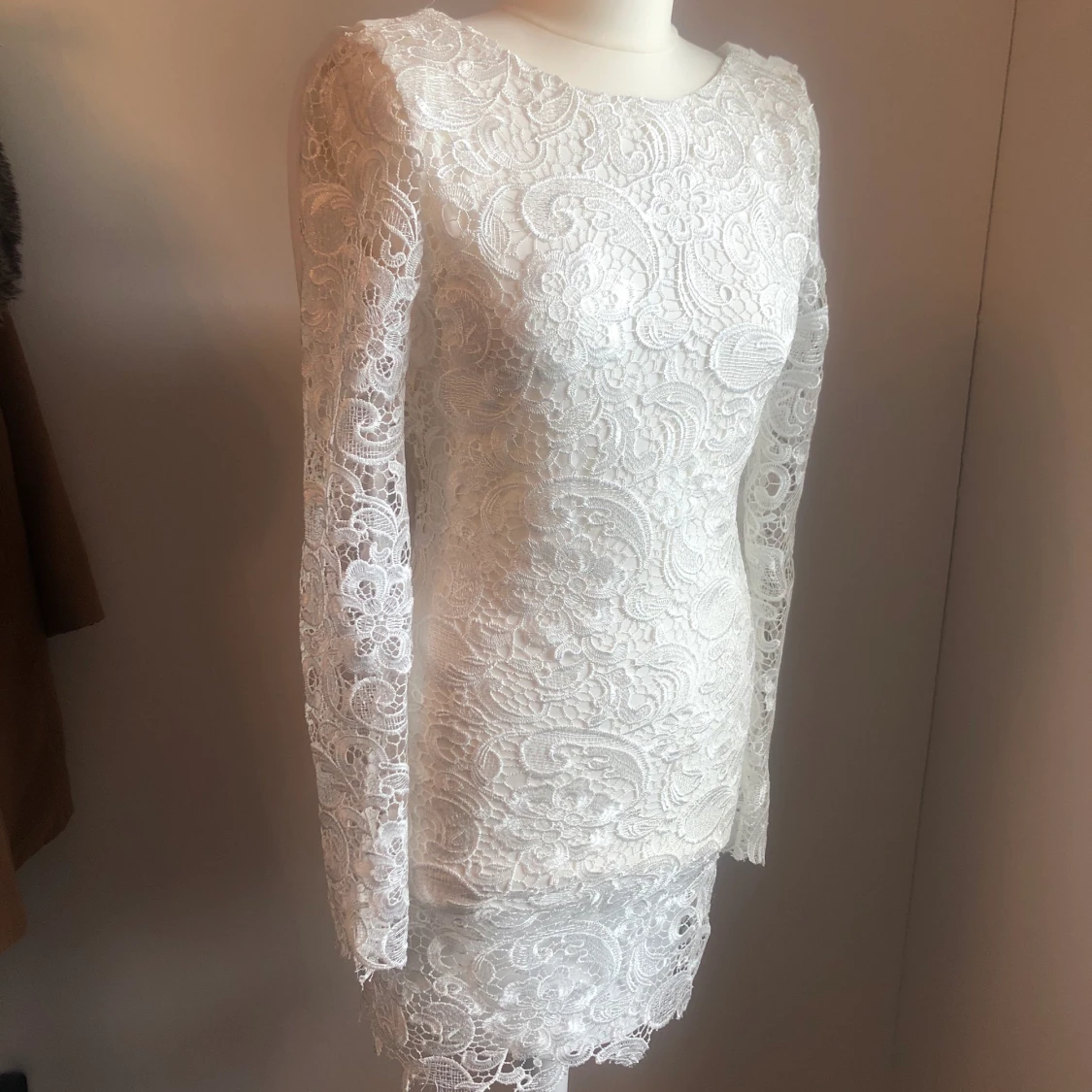 Fest/ student eller brudklänning stl 36 - 90