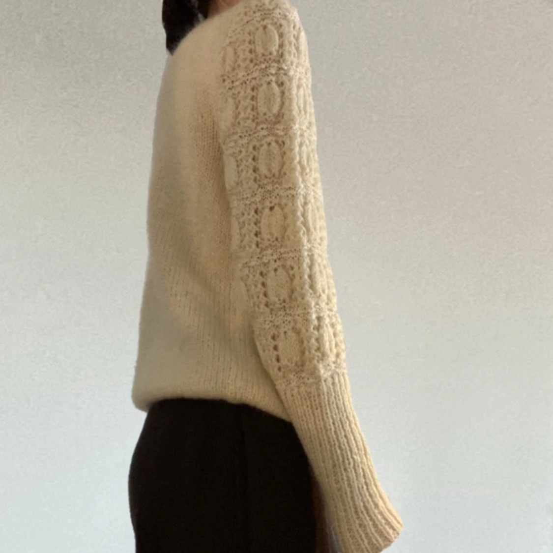 Vit stickad tröja - 90