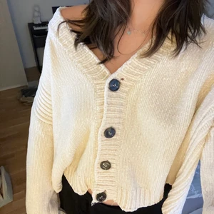 Kofta - Gräddvit kofta, mjukt material💕