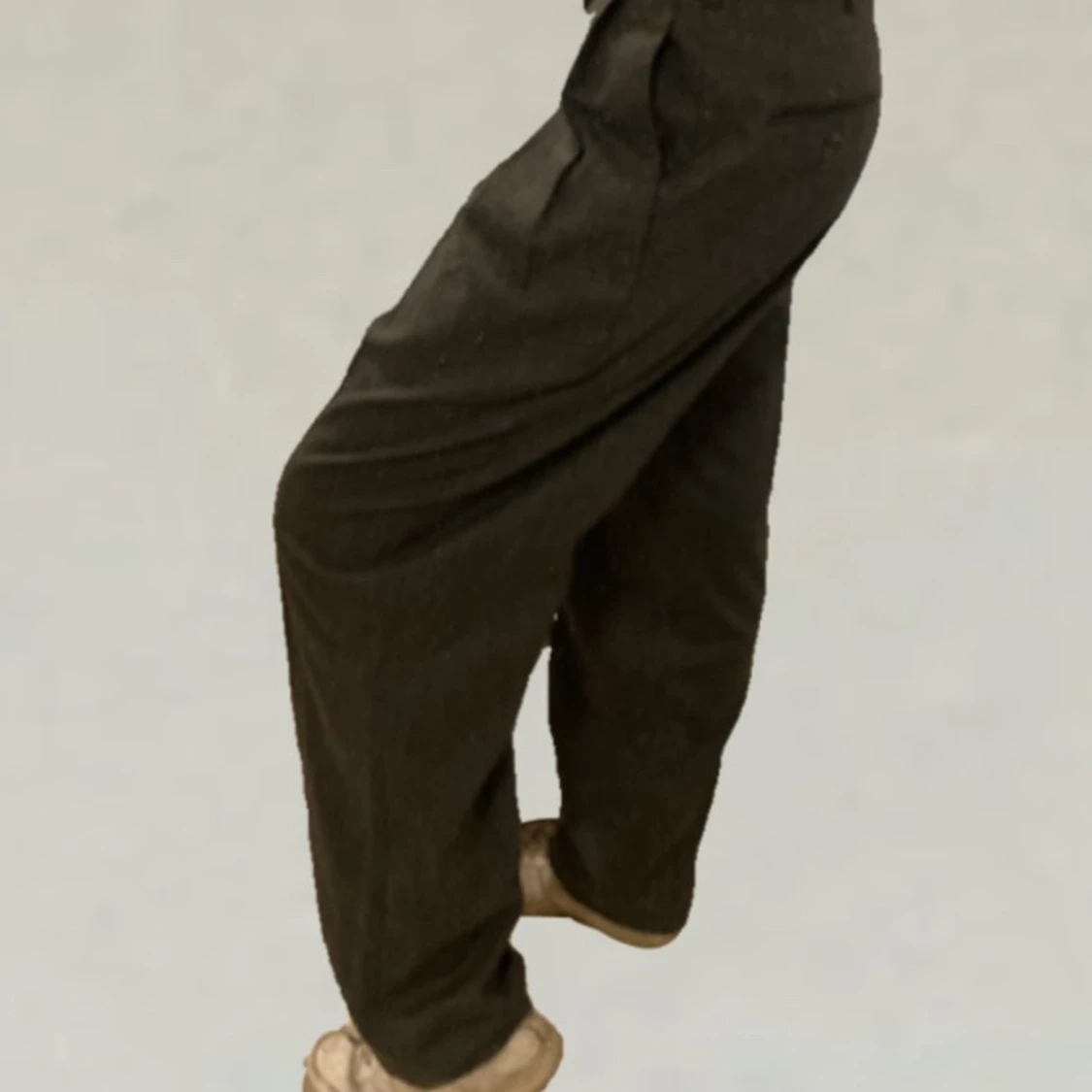 Grå lågmidjade kostymbyxor - 90