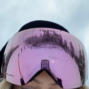 Oakley skidglasögon - Oakley skidglasögon, flight deck XL. Endast använda vid 4 tillfällen, som nya!💞