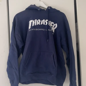 Thrasherhoodie❤️‍🔥 - Lite urtvättad! MÖTS ENDAST UPP!🥰
