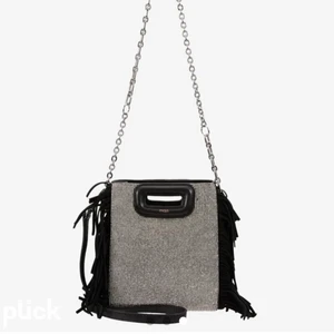 Glittrig limited edition Maje väska - Super cool glittrig limited edition Maje väska, nypris 2500❤️ köpare står för frakt. Pris kan diskuteras<3