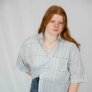 Skjorta - SÄLJS VIA INSTAGRAM (@RIASSECONDHAND)