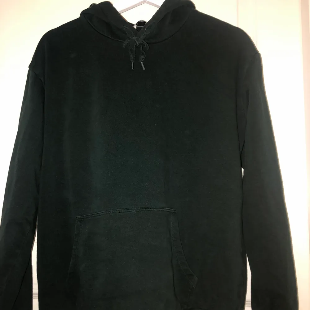 Hoodie från Cubus storlek S. 40kr+frakt . Hoodies.