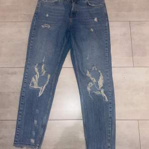 Jeans från Bikbok💙