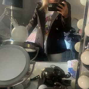 Brun kappa - Säljer denna super fina bruna kappa