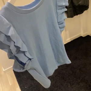 Zara tröja - Oanvänd tröja från zara. Prislappen är kvar. Storlek M