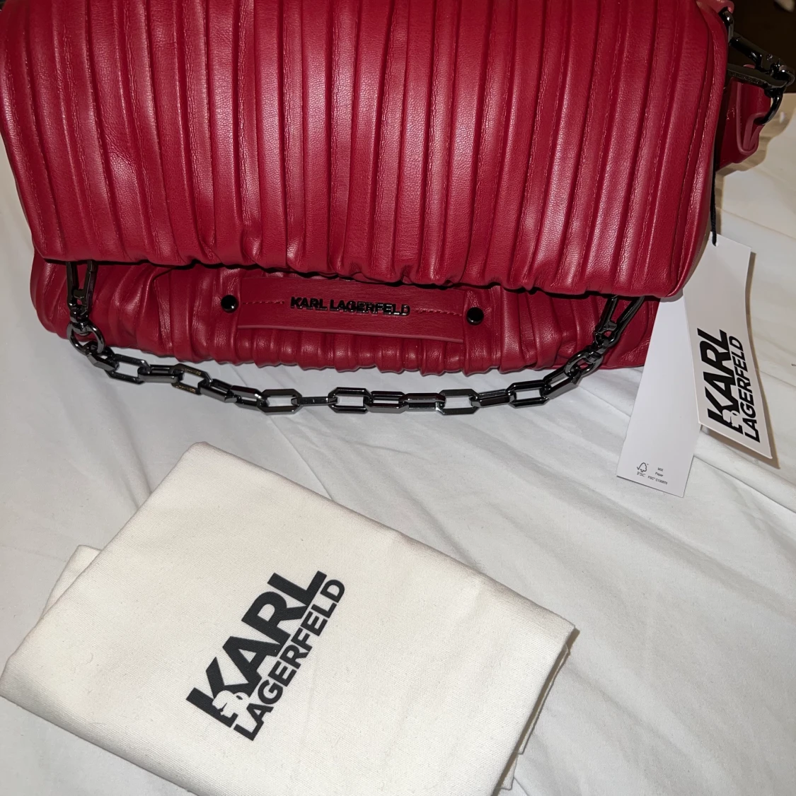 Karl Lagerfeld - kushion bag - 90