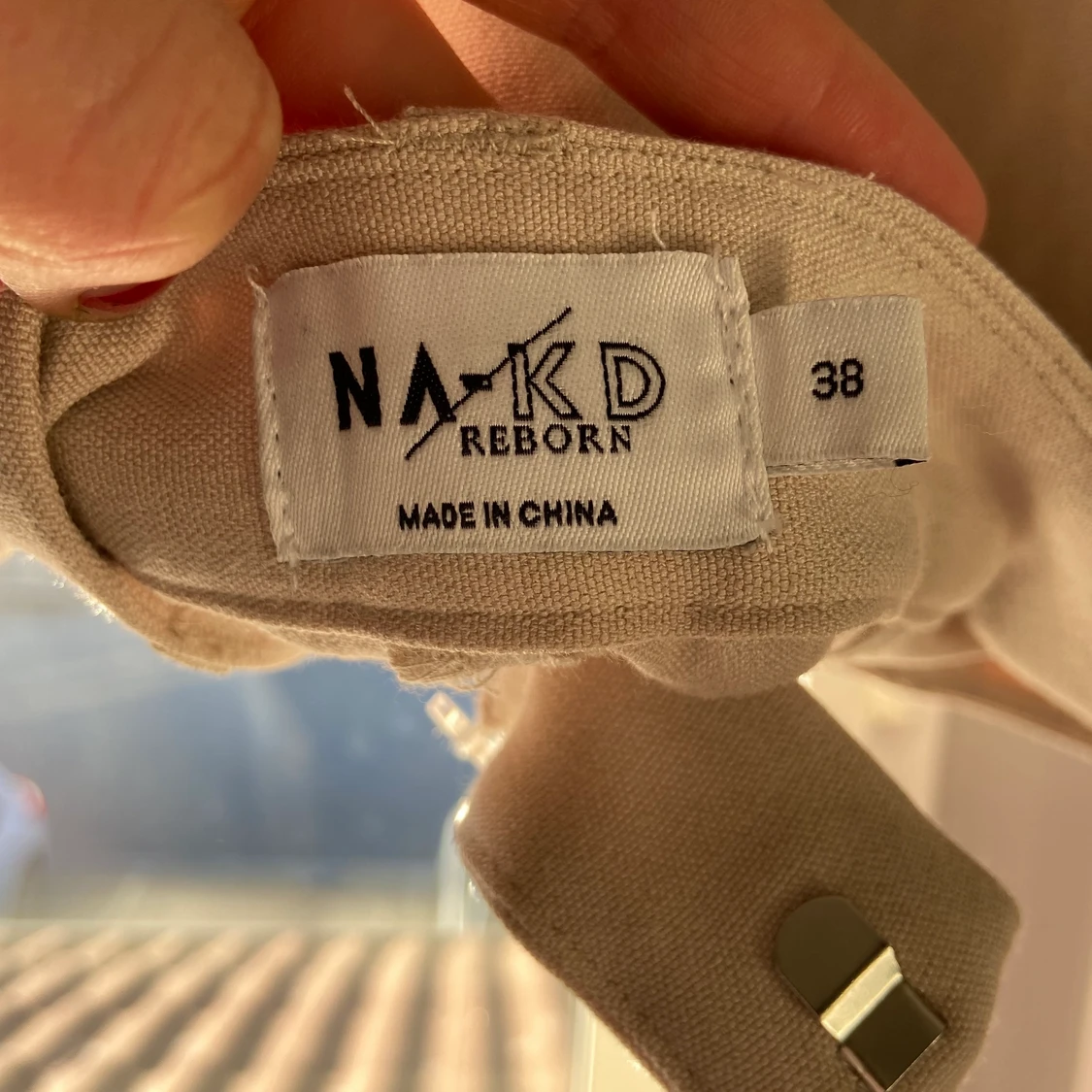 Beiga kostymbyxor  - 91