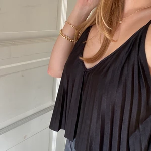 Zara topp - Superfin fest topp från Zara strl S, endast prövad💓