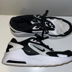 nike air max - skitsnygga nike air max i bra skick!!!