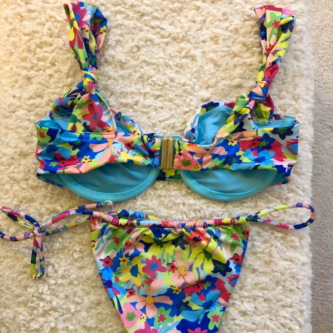 Bikini x Hanna Schönberg  - 90