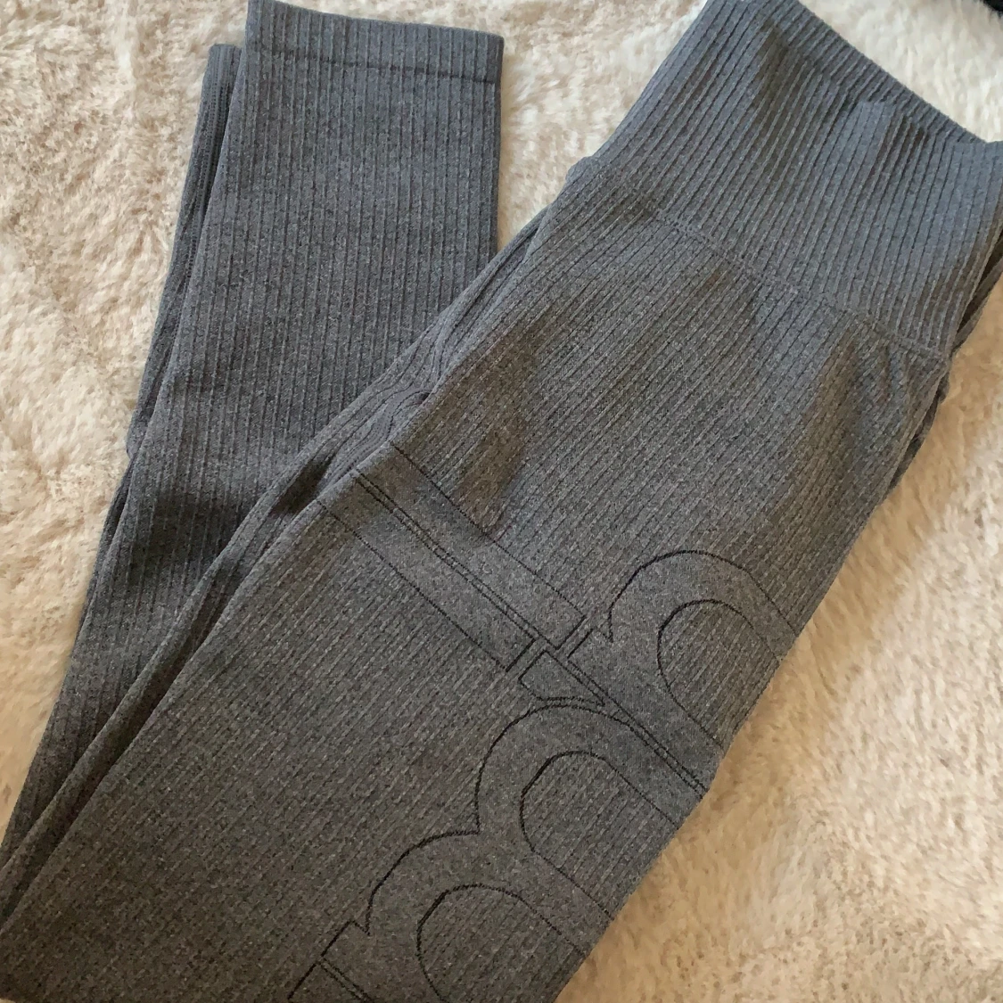 AIMN tights 🤍