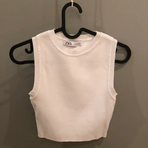 Topp - Vit topp från zara, använd MAX 2 ggr