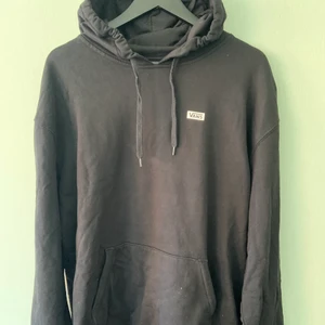 Vans off the wall  - Betalning sker via swish, använd fåtal gånger. Bra skick. Oversized 