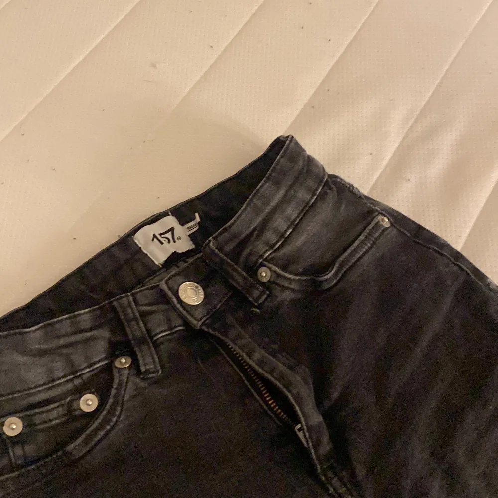 Använda få tal gånger,köpta för 200kr. Jeans & Byxor.