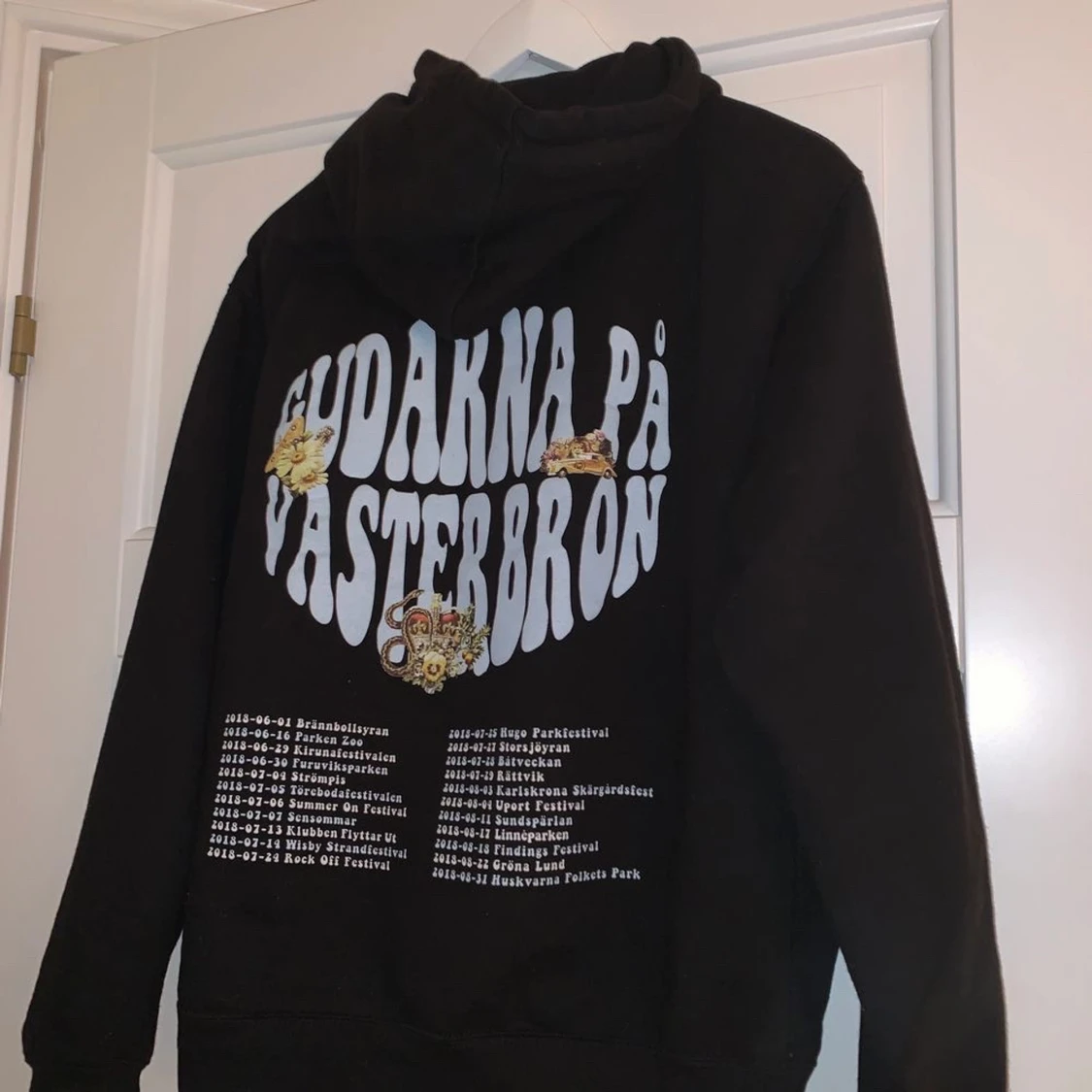 Gudarna på västerbron- hoodie