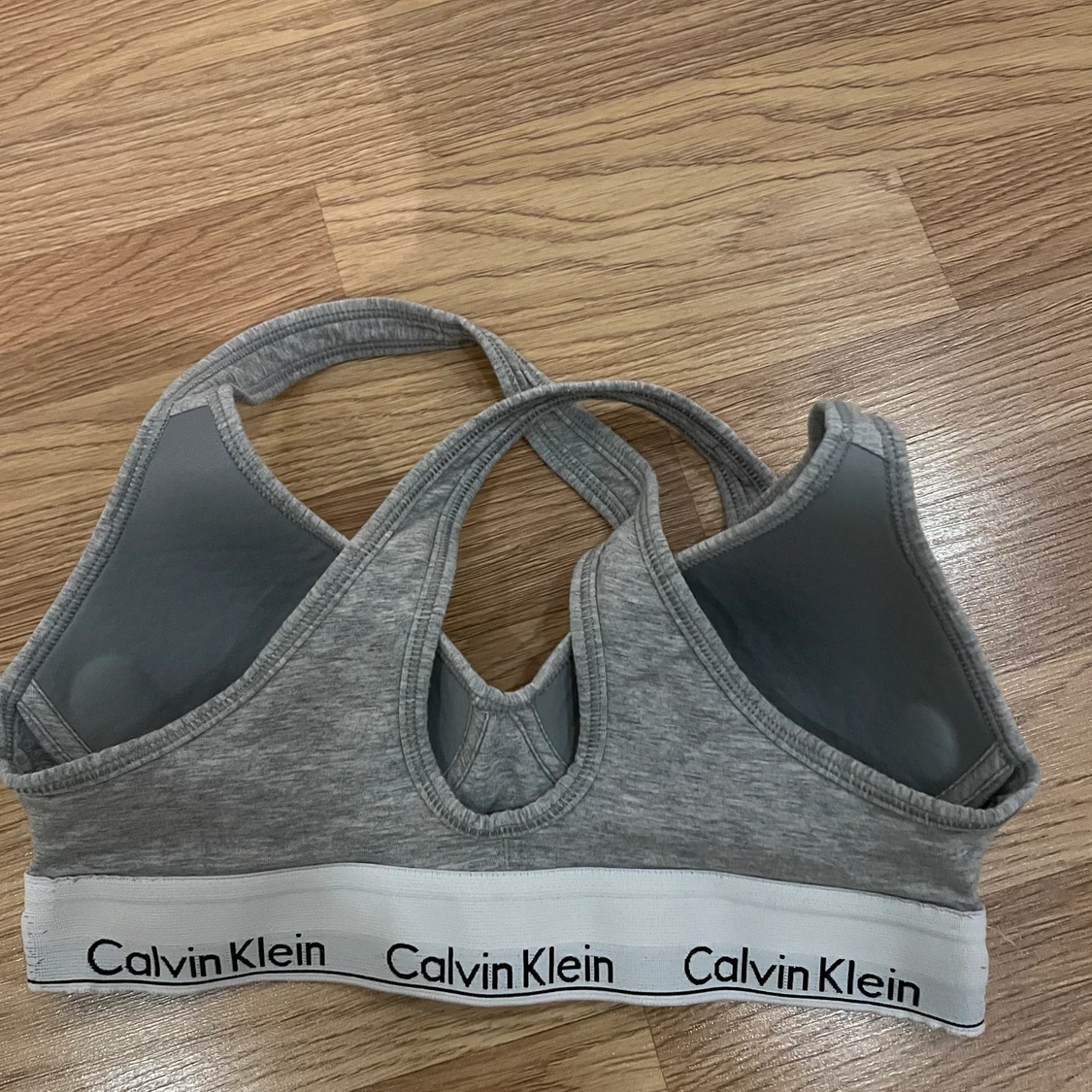 Calvin Klein push up bh - 90