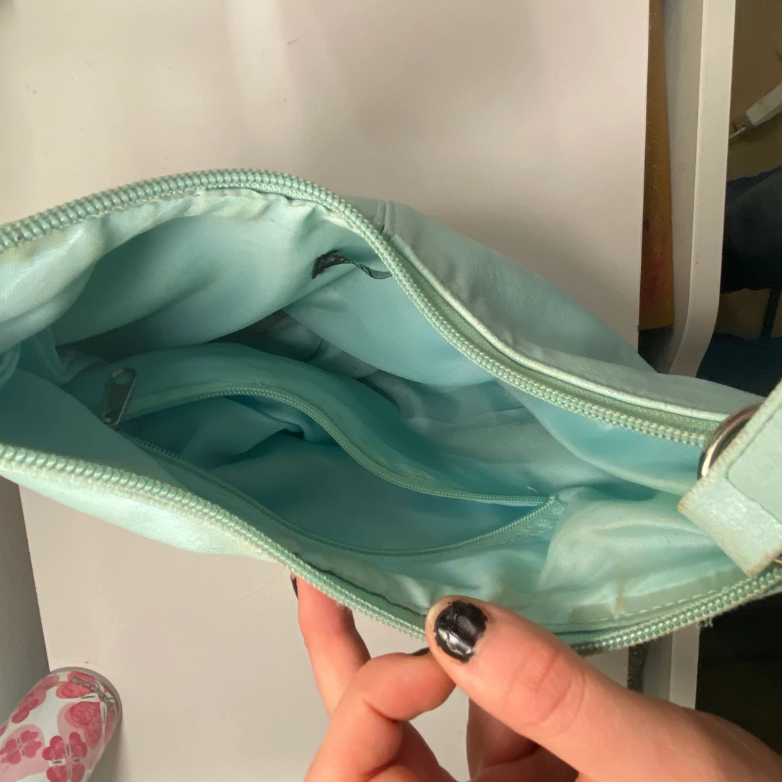 Blå handväska  - 91