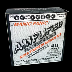 Hårfärg - Hej!! Jag tänkte sälja dessa hårfärger. Jag har beställt dom men jag ångrade mig och jag kan inte returnera längre. Allting är helt oöppnat.  Det finns två av blekningen och 2 olika färger på directions semi-permanenta hårfärger. Jag kan skicka fler bilder om det önskas. Ta hand om er💕