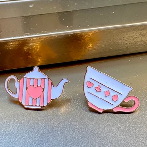 Pin set 🌸 - Fri frakt 🌸