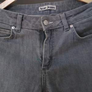 Acne jeans som inte använts på många år. Modell Hex Royale.