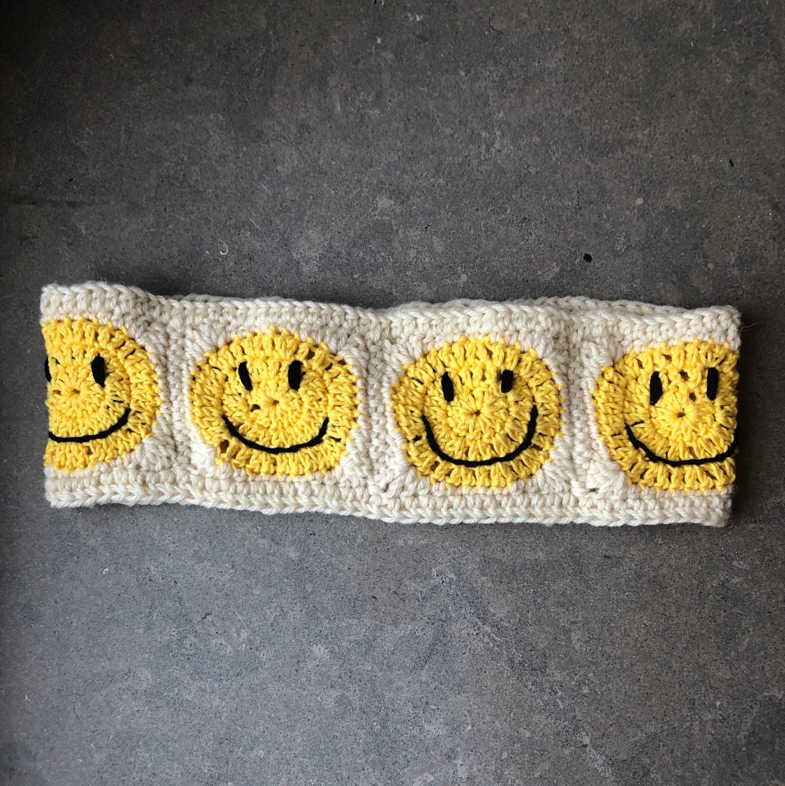 Headband~SMILEY - 90