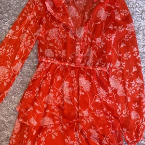 Klänning  - En fin klänning från bikbok