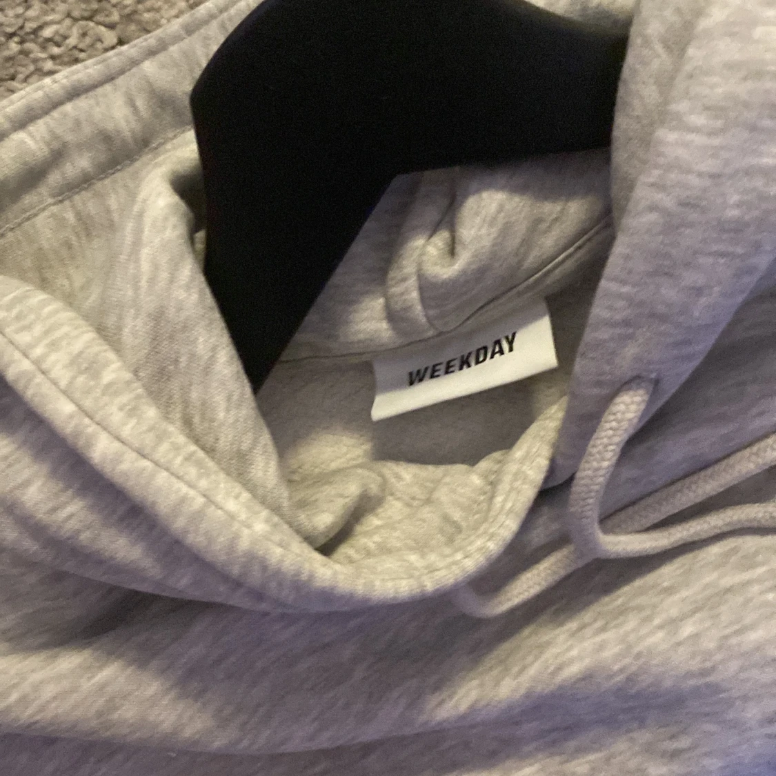 Grå hoddie weekday  - 91