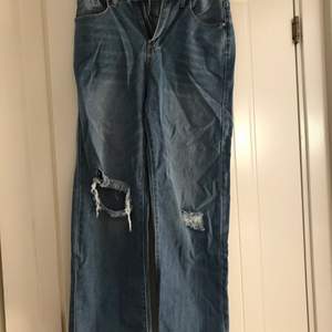 Helt nya oanvända jeans 