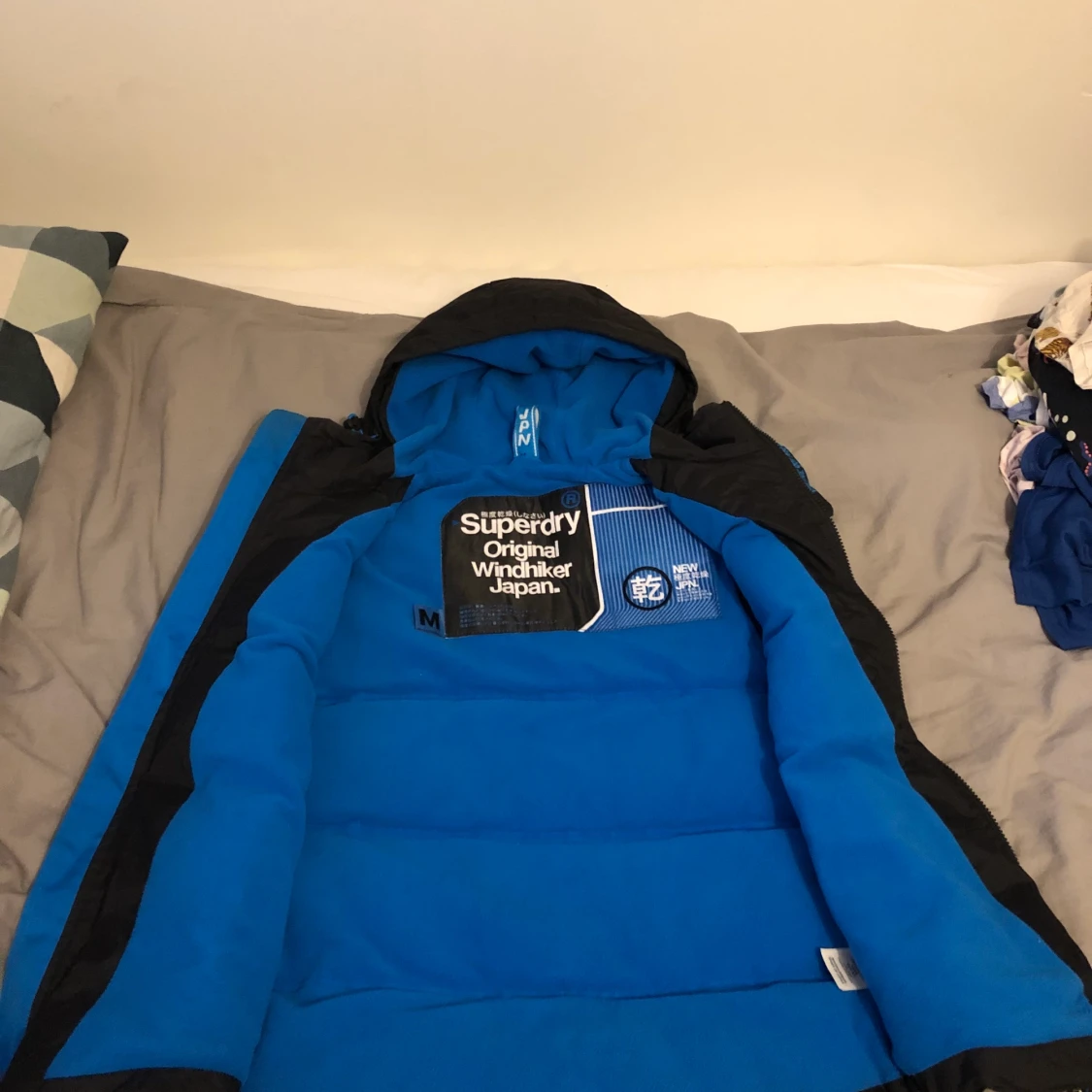 SuperDry dunväst nyskick small - 90