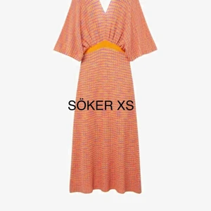 Stickad klänning Mango  - Söker denna klänning i stl xs från Mango 