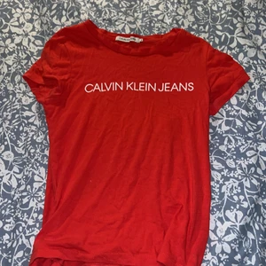 Calvin klein - smalare passform, står inte för frakt❤️