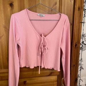 Rosa kofta  - Aldrig använd 