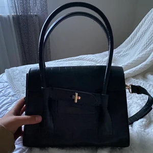 Zara väska  - Väska från zara aldrig använd 