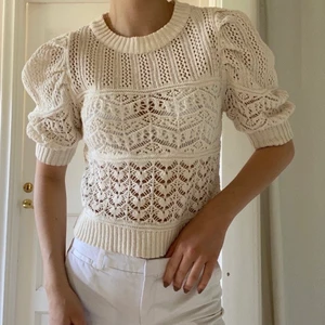 MANGO Virkad topp - Superfin kjol från ZARA Rynkad och knappar Storlek S