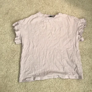 Lila tröja från lager 157 - Säljer den här lila tröjan från lager 157. Skriv för fler bilder eller frågor :)  Frakt ingår inte i priset🫶