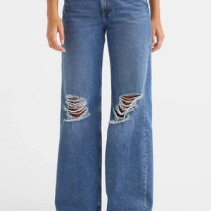Wide High jeans  - Wide high jeans från h&m i stl 38.  