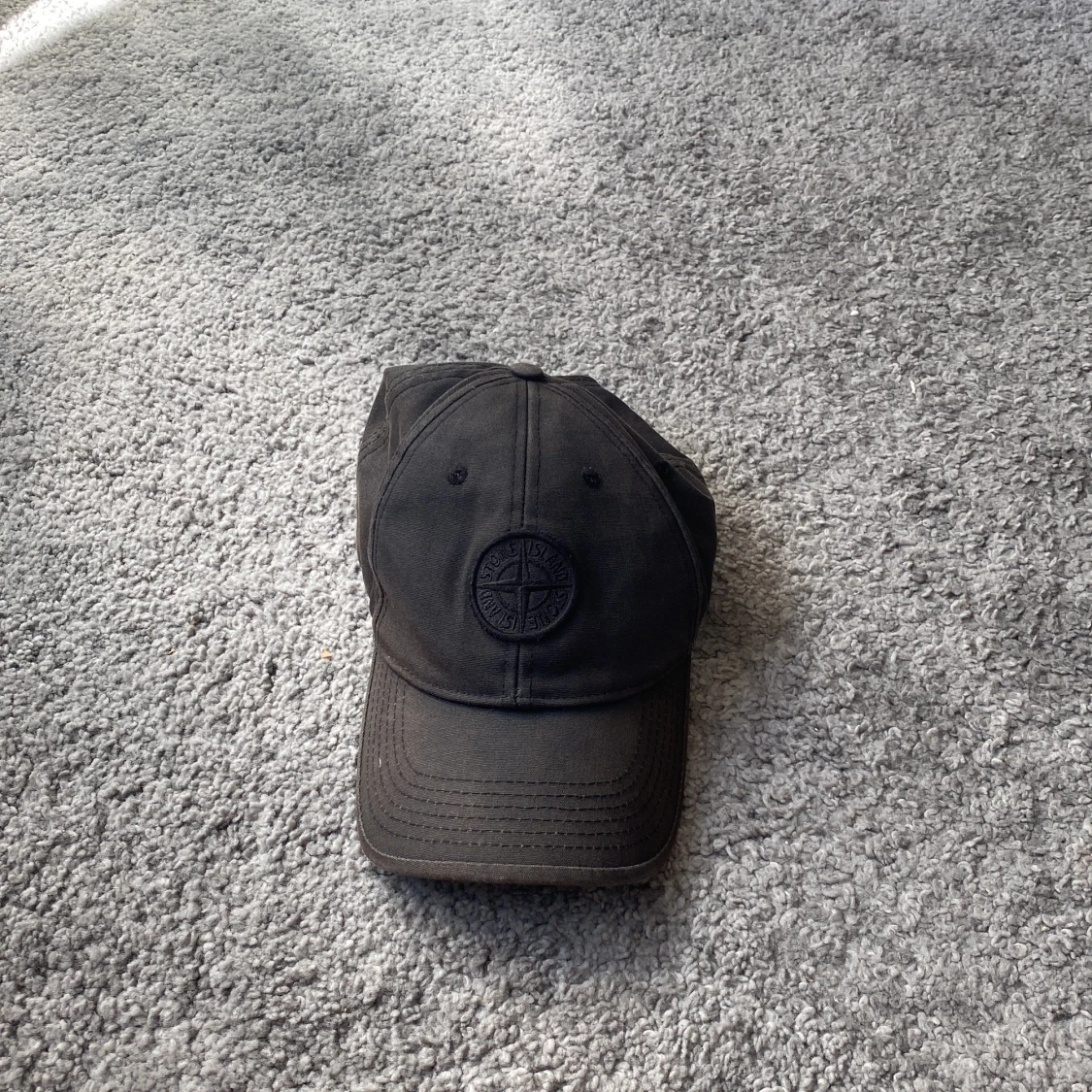 Äkta stone island keps