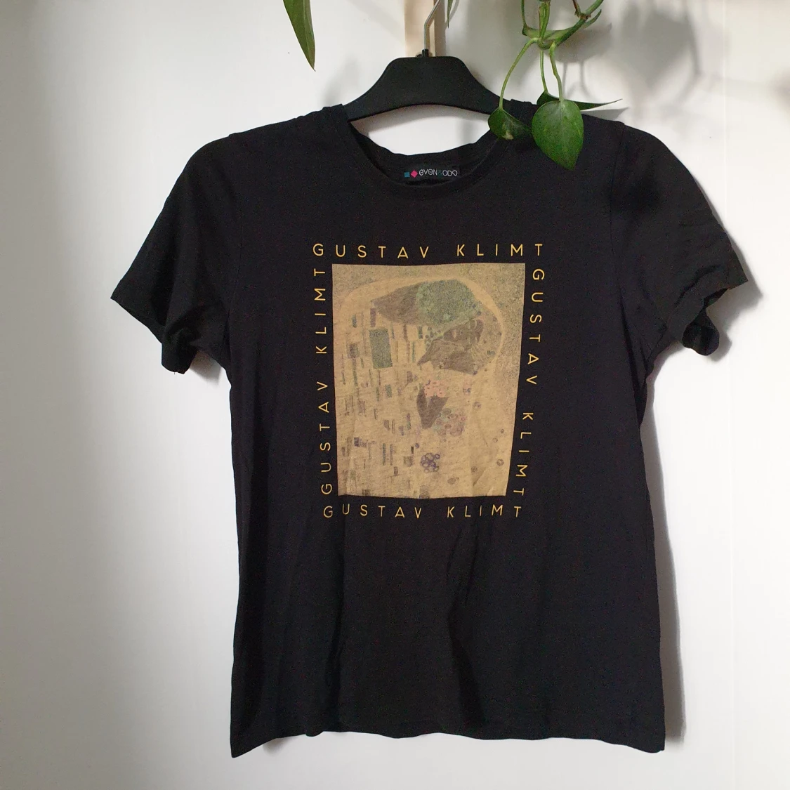 Gustav Klimt "Kyssen"