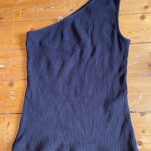 Linne - Linne från Åhléns som jag aldrig använt!💕  Tryck inte på ”köp nu”!! Köparen står för frakten!