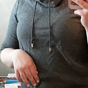 Lindex tjocktröja str XS - Skön tröja! Köparen står för frakten 