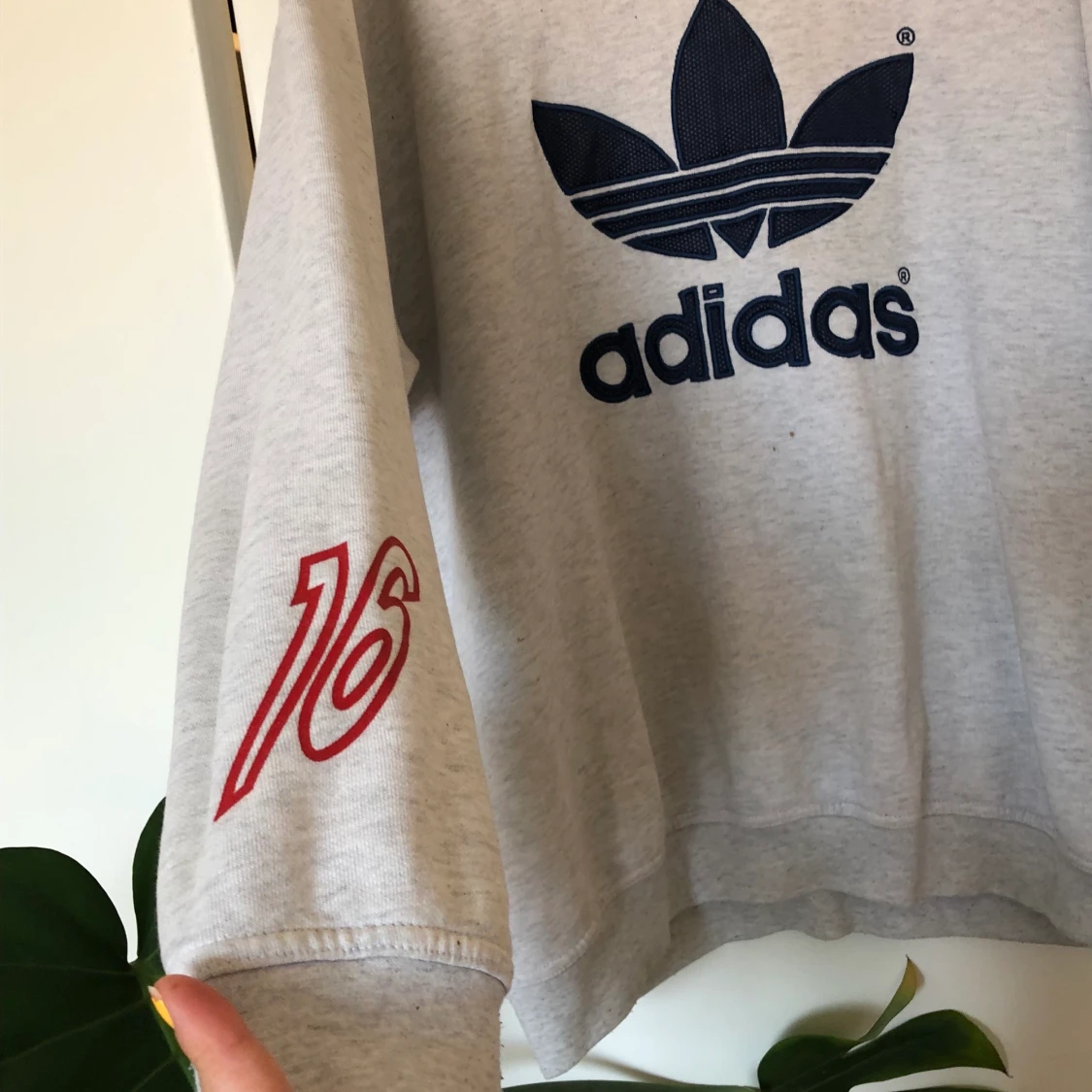 Vintage Adidas sweater - 91