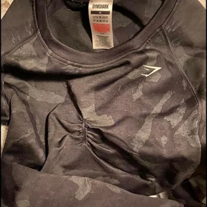Crop top gymshark strl M - Endast provad