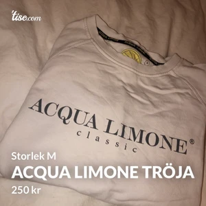 Acqua limone tröja  - Acqua limone tröja i väldigt fint skick, använd ca 2 gånger. (Behöver strykas) skriv för mer information och bilder 💓