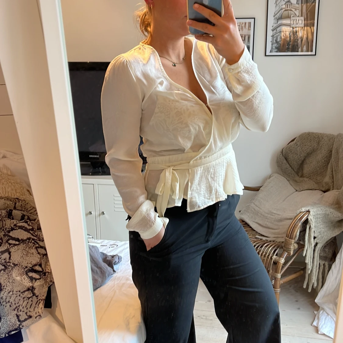 Blus från Nelly - 90