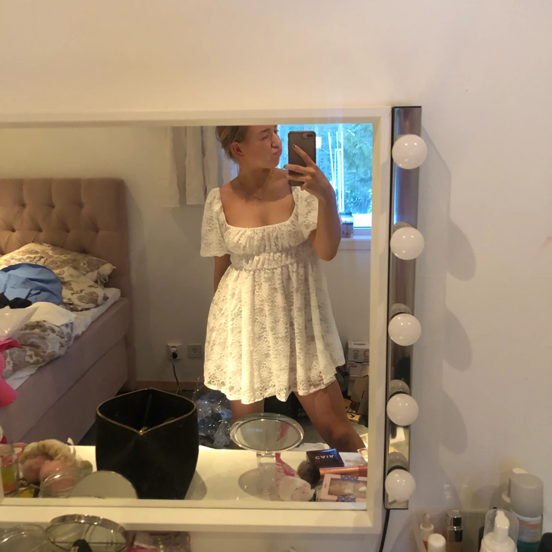 Söt klänning i str S - 90